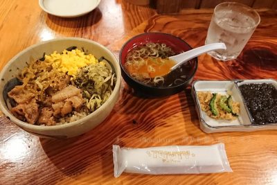 鹿児島県 奄美大島 名瀬市 居酒屋鳥しん 奄美黒豚パパイヤ丼