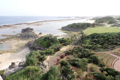 鹿児島県 沖永良部島 笠石海浜公園 ゆりの塔の展望台からの景色