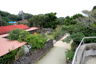 沖縄県 竹富島 竹富島町並み保存地区 なごみの塔からの景色1/4
