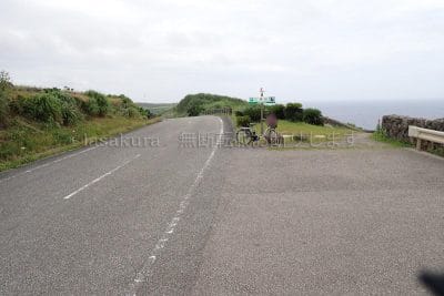 与那国島立神岩駐車場